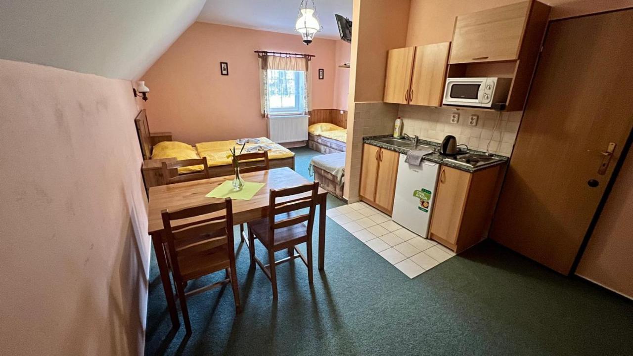 Chalupa Na Strani Cenkovice Bagian luar foto